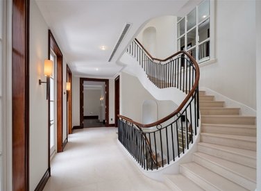 sold-cavendish-avenue-london-481-view4