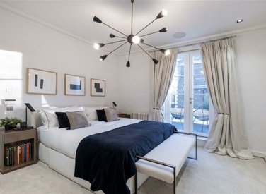 sold-regents-park-road-london-493-view4